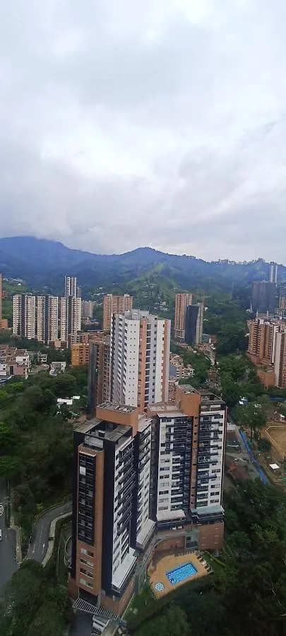 Apartamento Relajante, Amplio, Moderno E Iluminado, Sabaneta, Medellin , 3 Alcobas