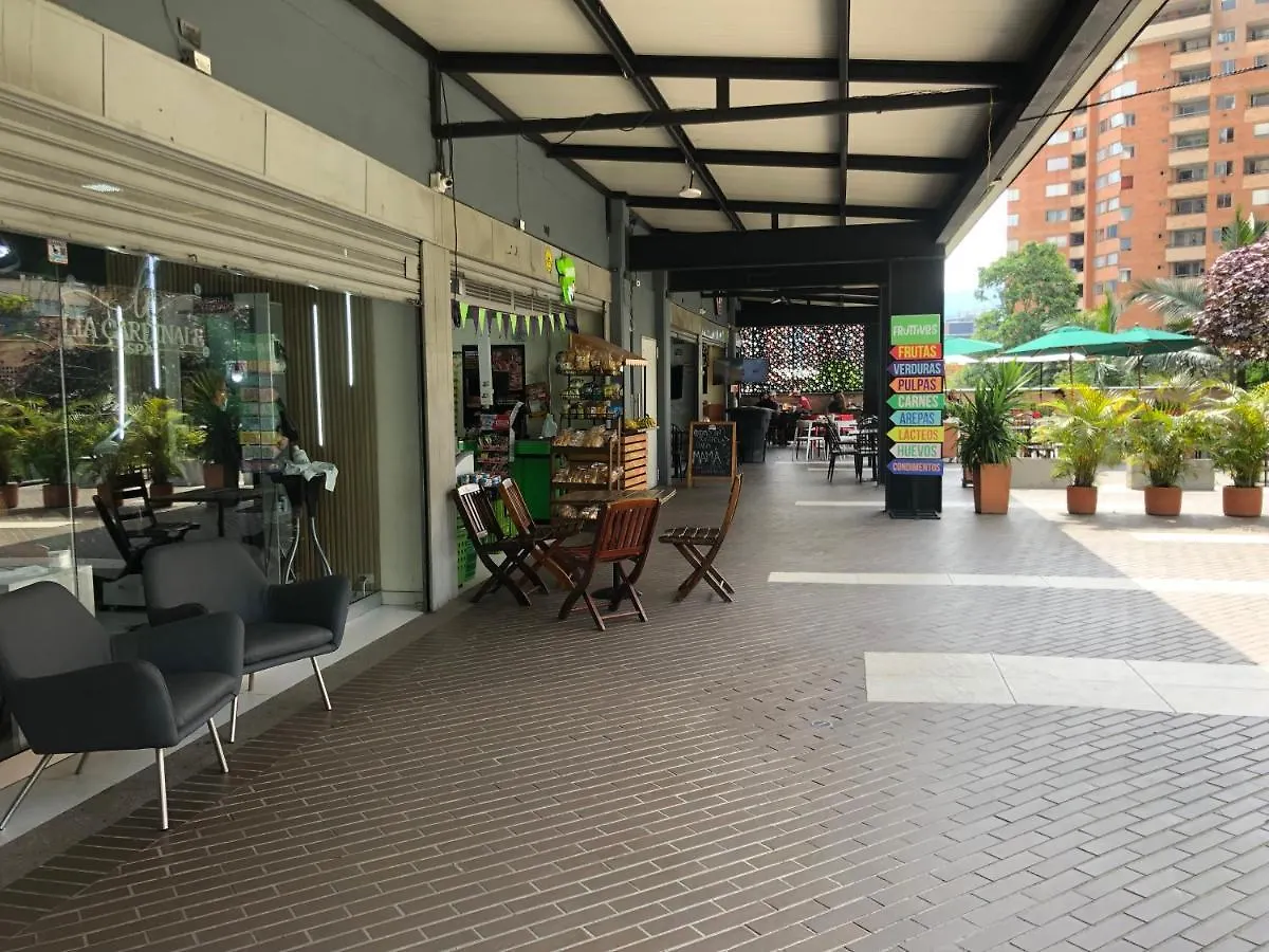 Apartamento Relajante, Amplio, Moderno E Iluminado, Sabaneta, Medellin , 3 Alcobas Colombia