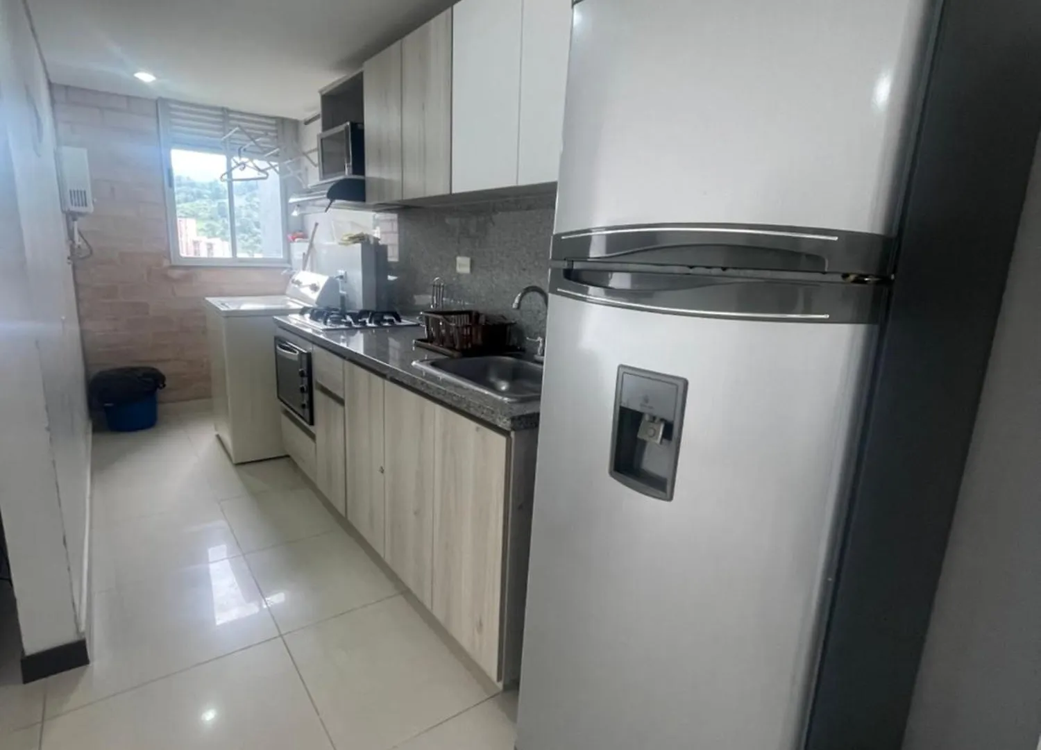 Apartamento Relajante, Amplio, Moderno E Iluminado, Sabaneta, Medellin , 3 Alcobas Apartment