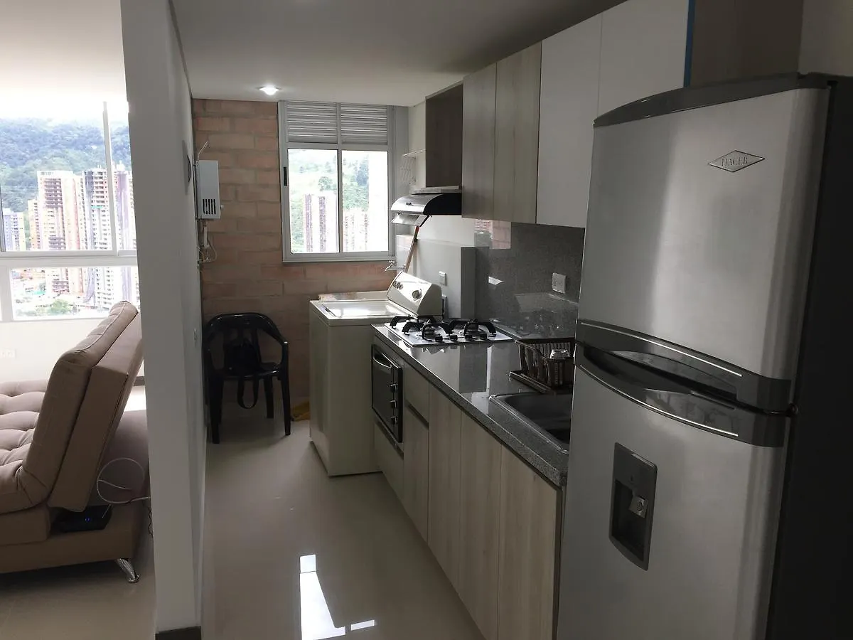 Apartamento Relajante, Amplio, Moderno E Iluminado, Sabaneta, Medellin , 3 Alcobas